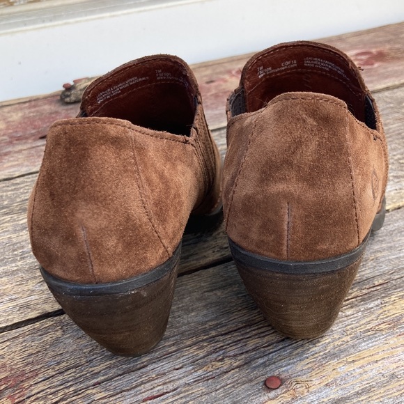 🌸Born Fredrika ankle ankle bootie 🌸 - Picture 5 of 12